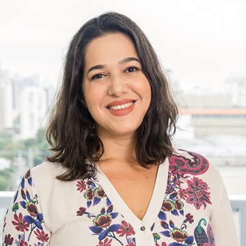 Bárbara Andrade - Especialista em estratégias para expansão de negócios, advogada e sócia na ATL Advogados